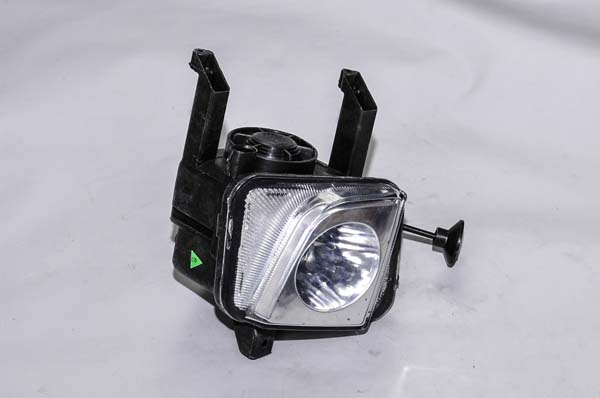 MERİVA SAG SİS FARI